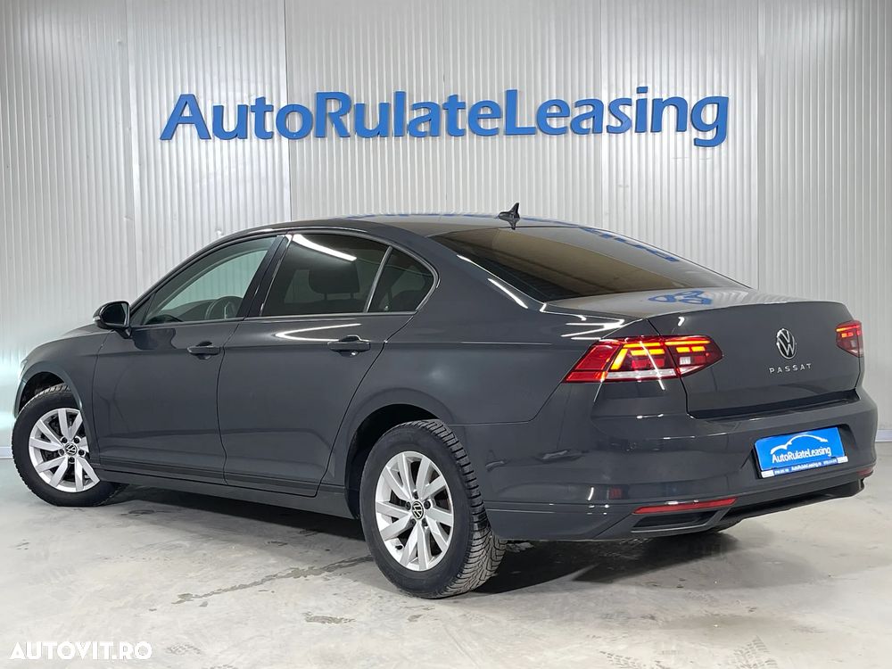 Volkswagen Passat 2.0 TDI Advance - 4