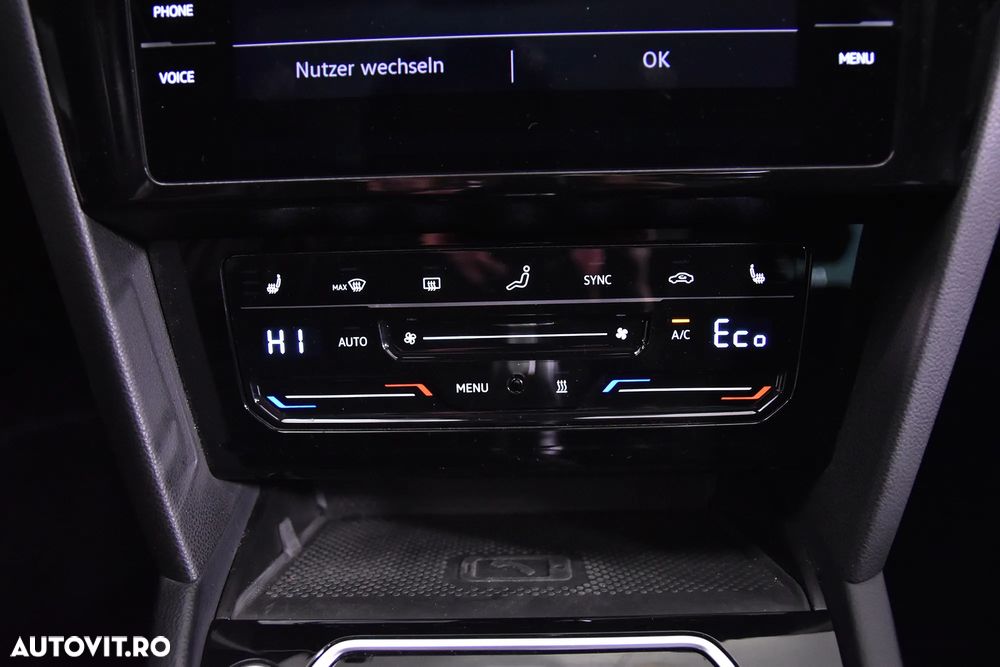 Volkswagen Passat - 18