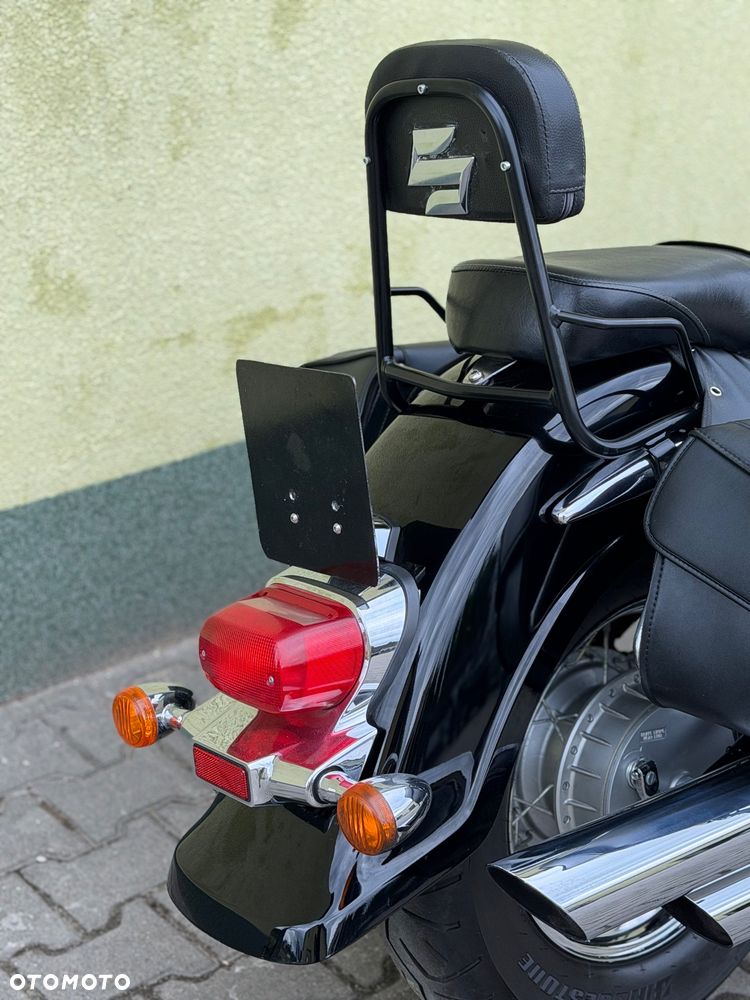 Suzuki VL 800 Volusia - Boulevard C50 - 12