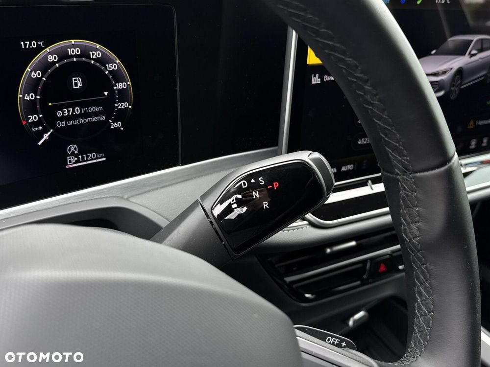 Volkswagen Passat Variant 1.5 TSI ACT mHEV Business Plus DSG - 14