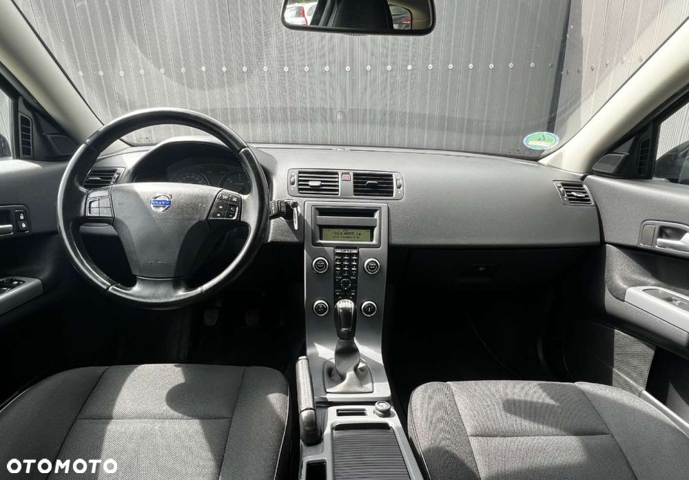 Volvo C30 D2 - 11
