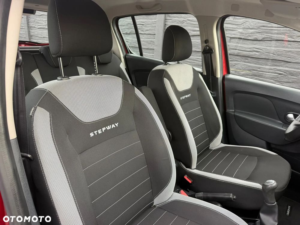 Dacia Sandero Stepway TCe 90 (S&S) Prestige - 12