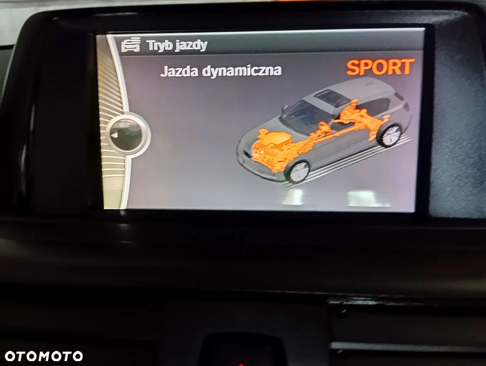 BMW Seria 1 116i Urban Line - 9