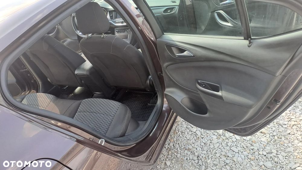 Opel Astra 1.4 Enjoy - 11