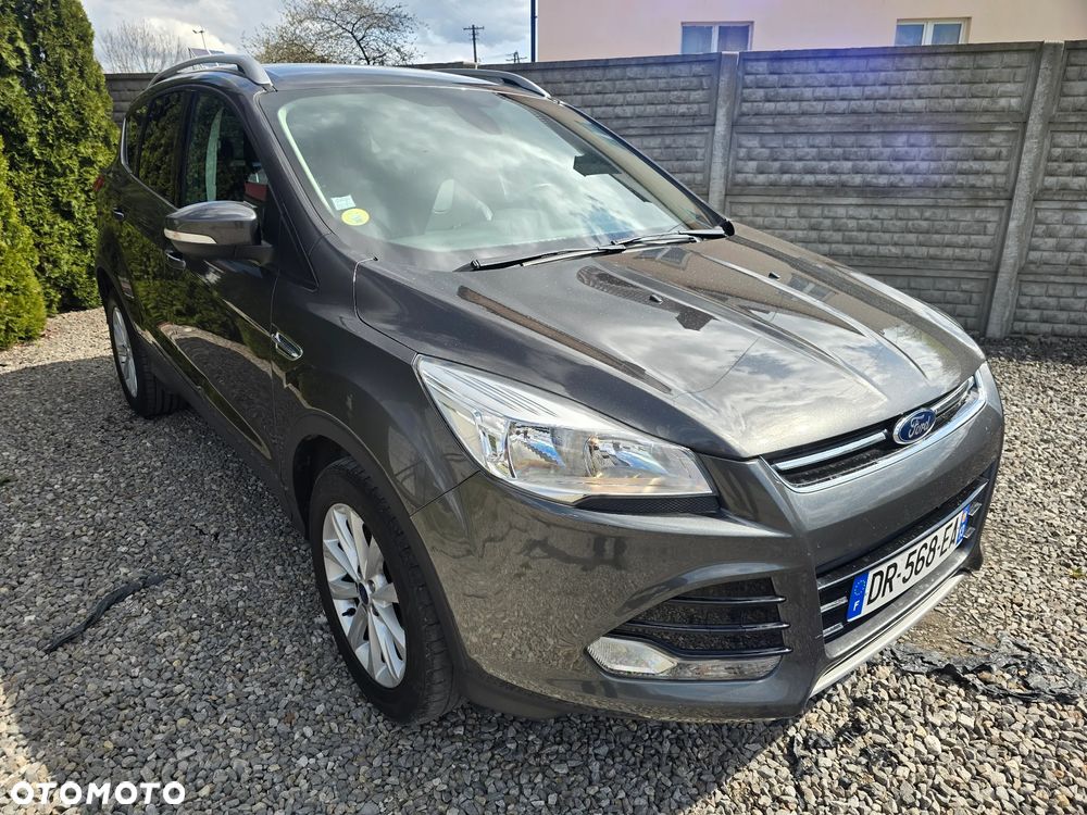 Ford Kuga 2.0 TDCi 2x4 Titanium