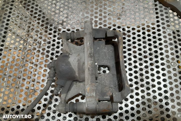 Etrier fata stanga Volkswagen VW Passat B6 [2005 - 2010] Sedan 4-usi - 3