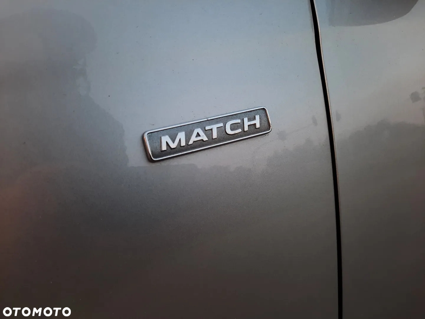 Volkswagen Golf Variant 1.6 TDI DPF MATCH - 12