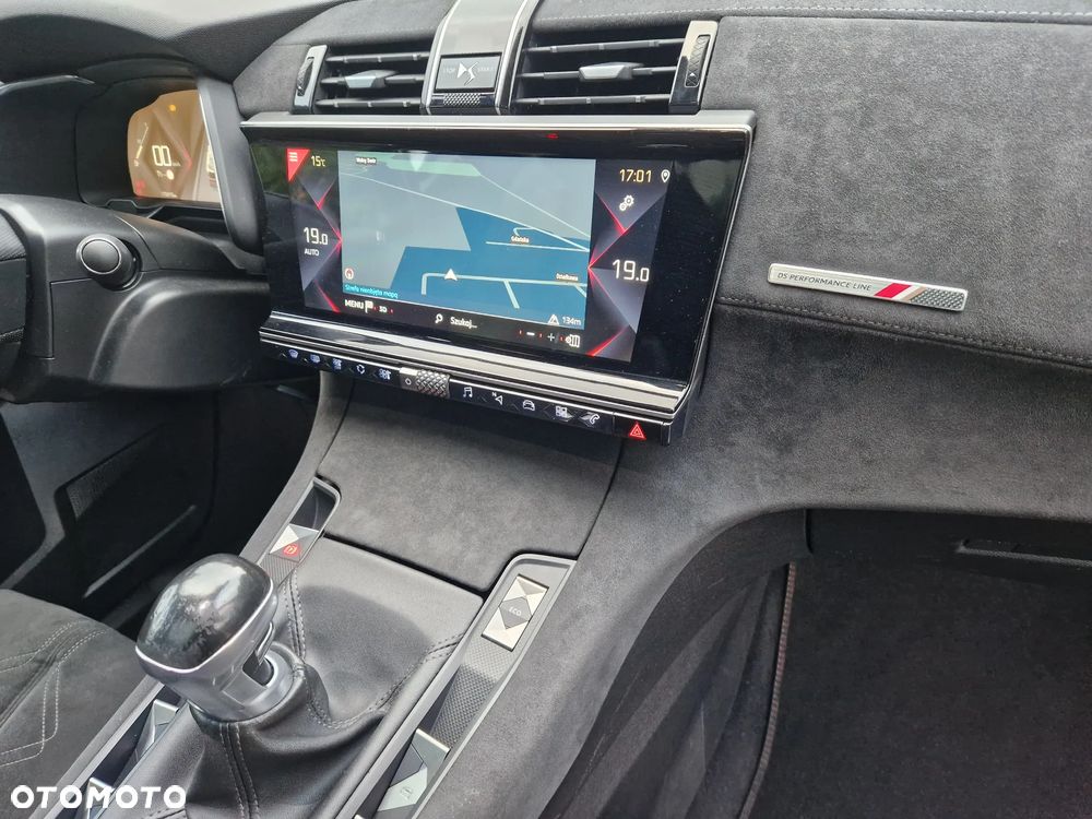 DS Automobiles DS 7 Crossback - 16