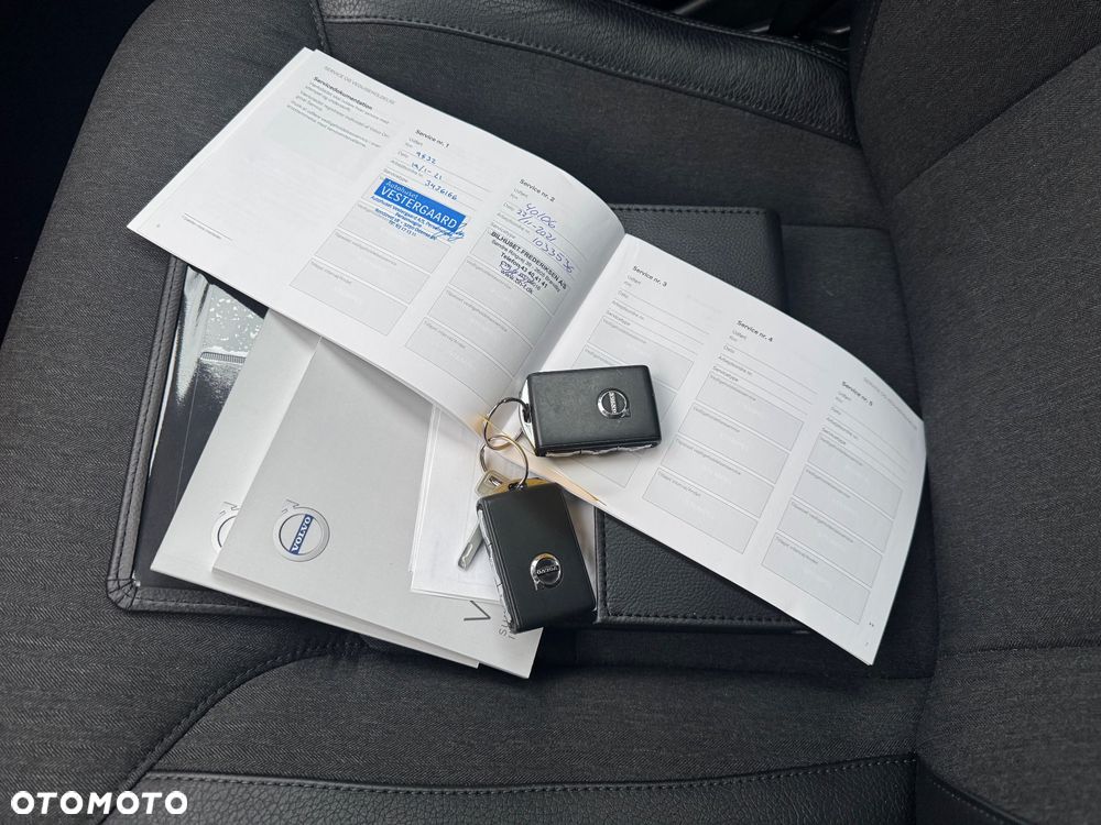 Volvo V90 D4 Geartronic Momentum Pro - 12