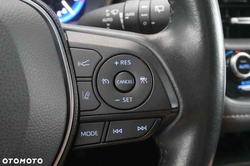 Toyota Corolla - 25
