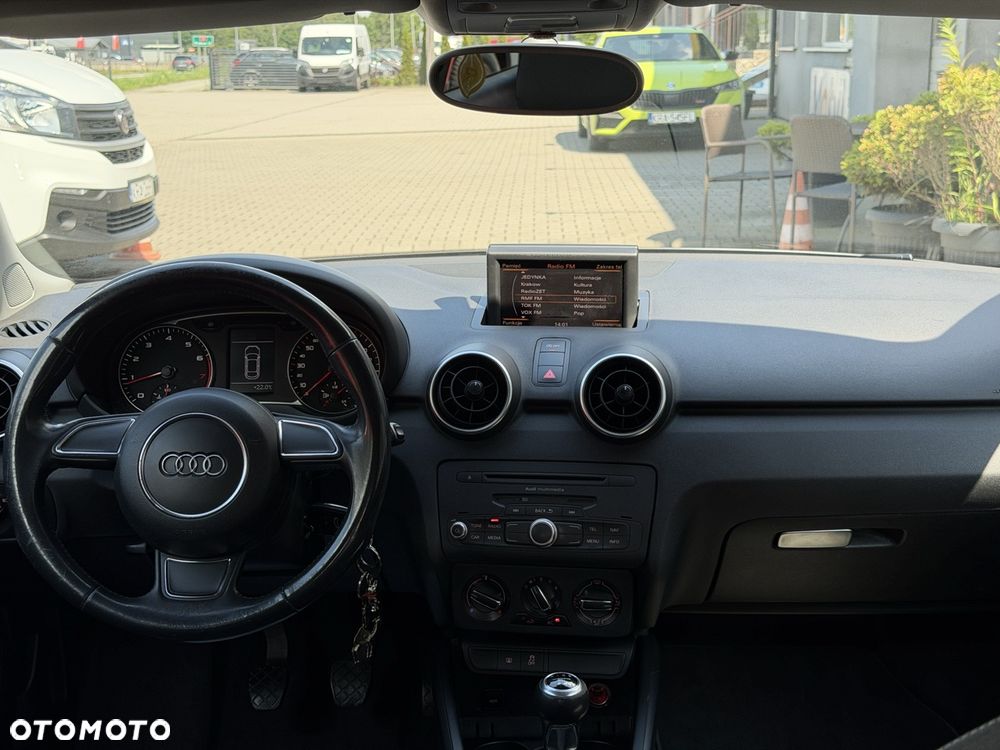 Audi A1 3-drzwiowe 1.2 TFSI S line edition m S line Sportpaket - 12