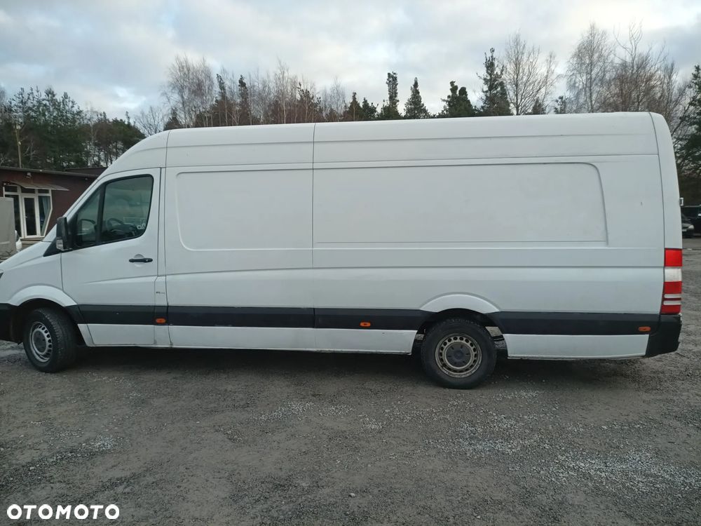 Mercedes-Benz SPRINTER - 3