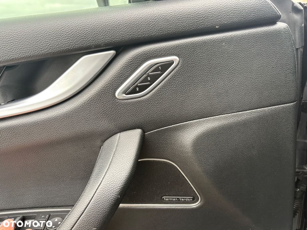 Maserati Levante - 19