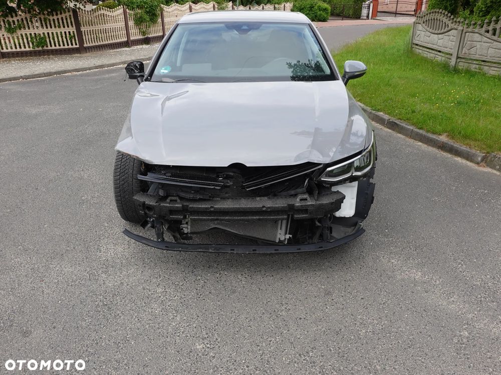 Volkswagen Golf 1.0 TSI OPF United - 9