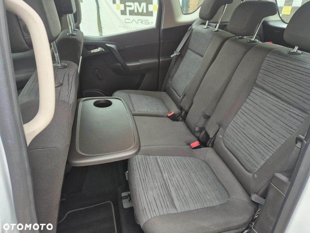 Opel Meriva - 21