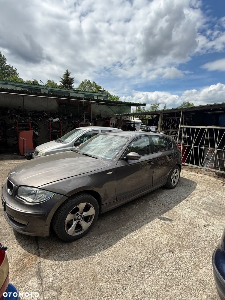 BMW 1 E87 seria 1  na części LIFT 118D - 2