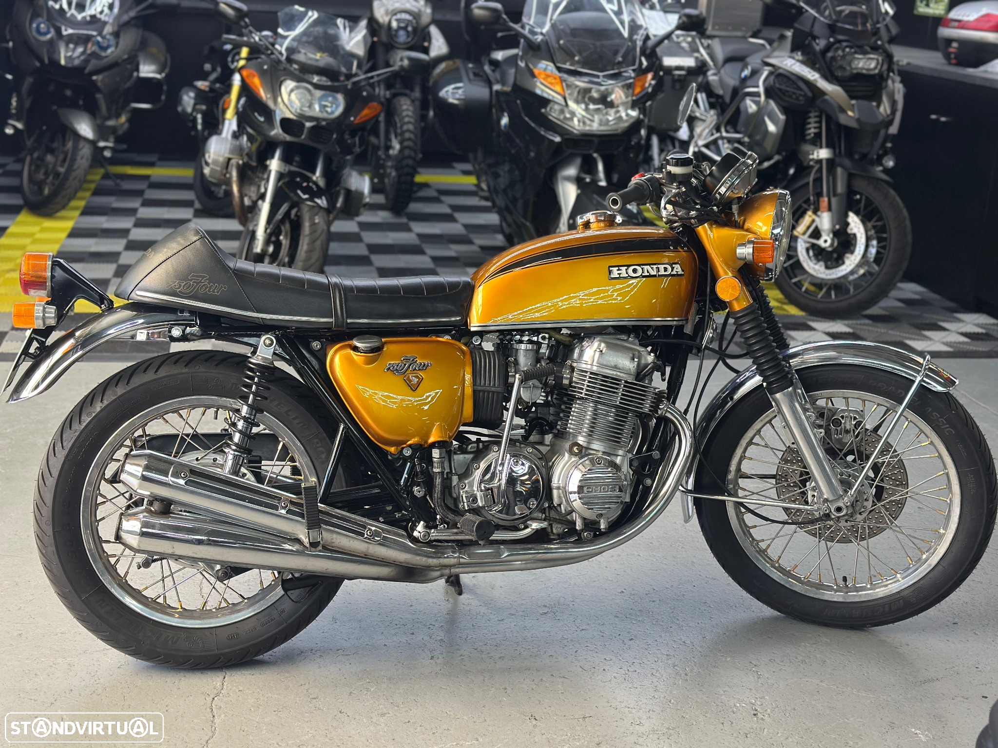 Honda Four - 20