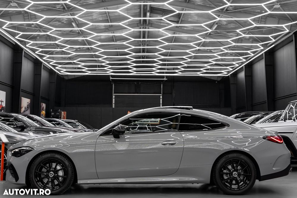 Mercedes-Benz CLE 300 4MATIC Aut. MHEV - 32