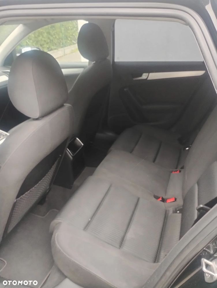 Audi A4 Avant - 4