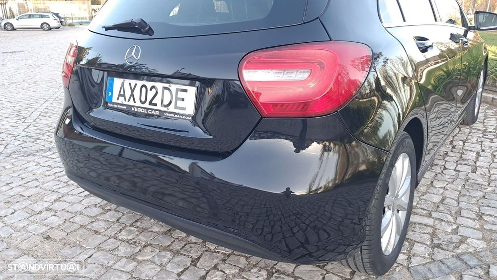 Mercedes-Benz A 180 CDI (BlueEFFICIENCY) Urban - 10