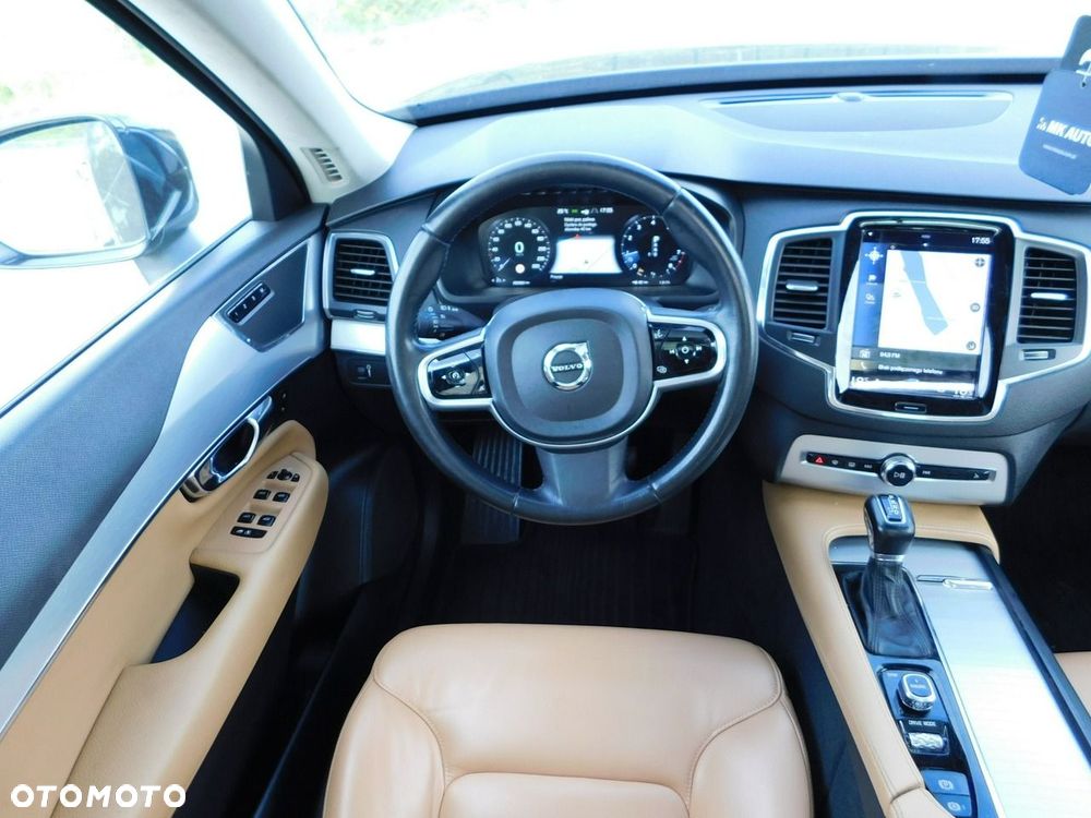 Volvo XC 90 T6 AWD Momentum 7os - 15