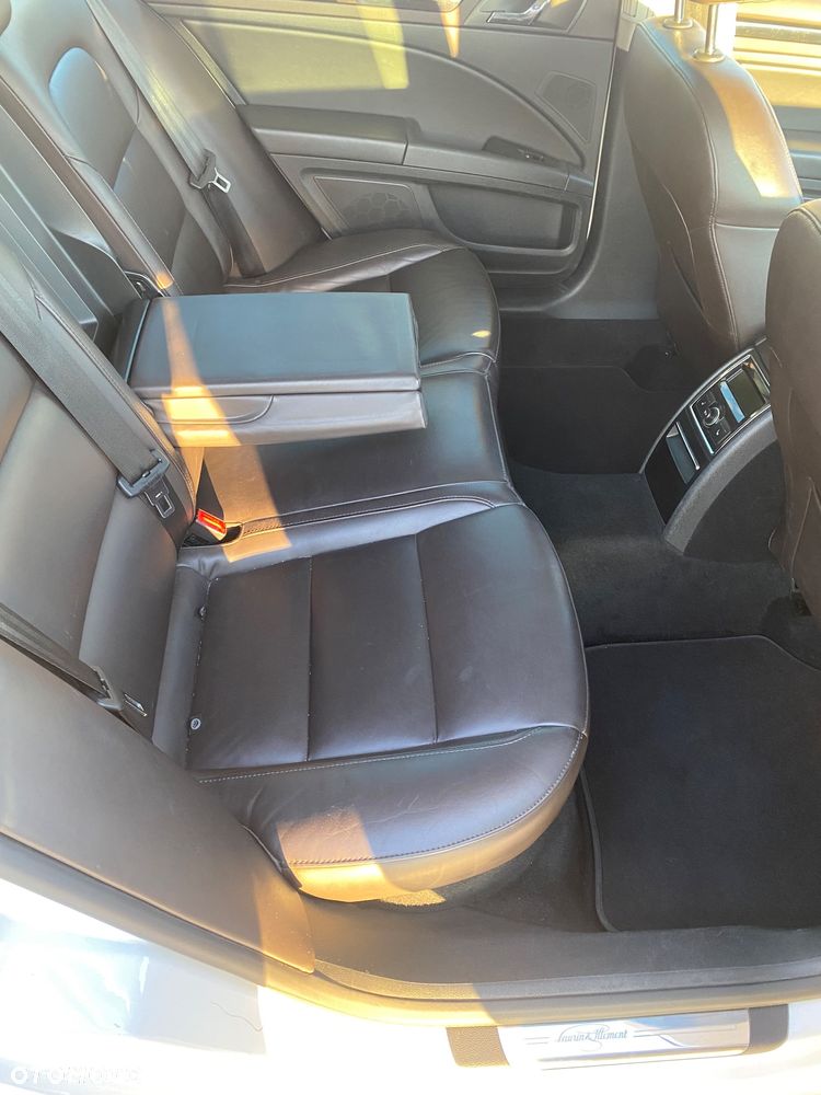 Skoda Superb 2.0 TDI 4x4 L&K DSG - 9