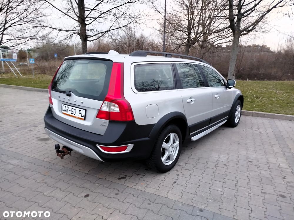 Volvo XC 70 3.2 AWD Momentum - 6