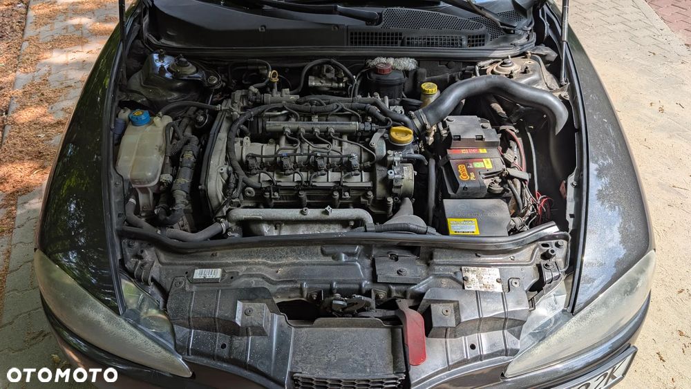 Alfa Romeo 147 1.9 JTD 16V Q2 - 18
