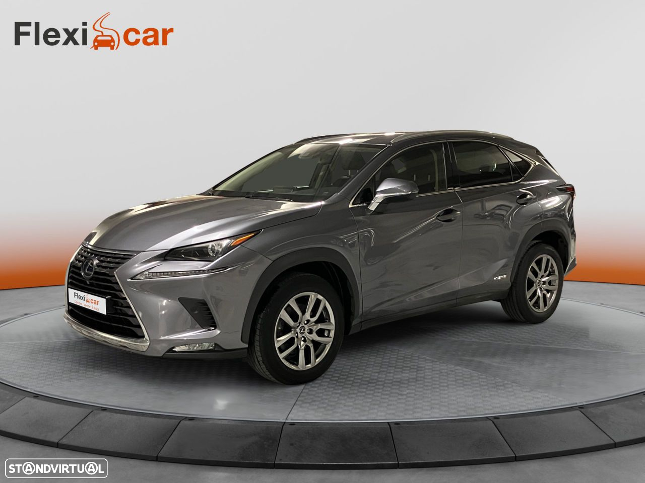 Lexus NX 300h Executive+ - 4