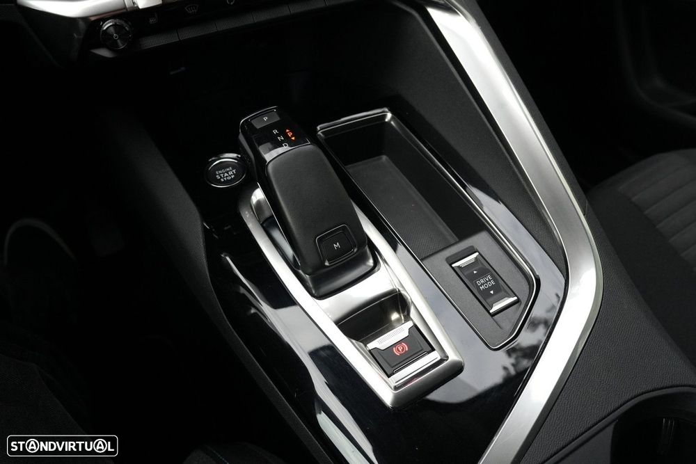 Peugeot 3008 1.2 PureTech Allure EAT8 - 16