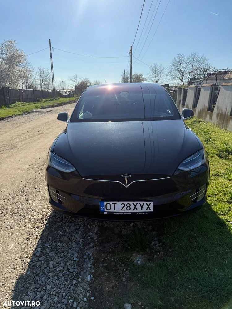 Tesla Model X Long Range - 7