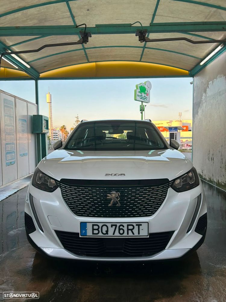 Peugeot 2008 PureTech 130 EAT8 Allure - 3