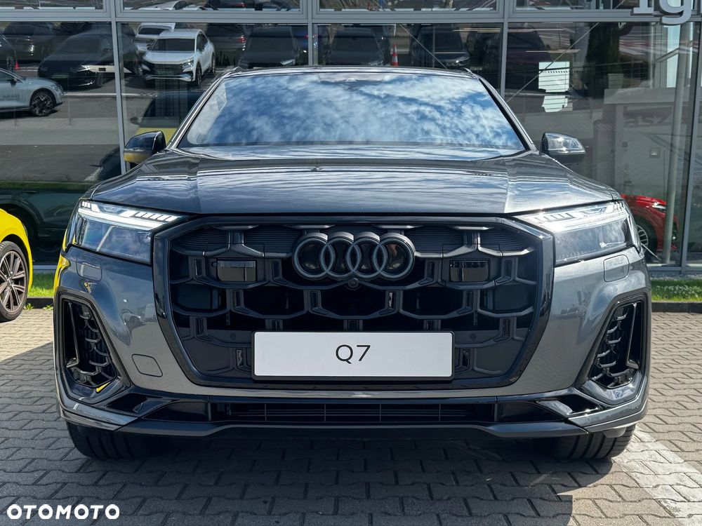 Audi Q7 TFSI e PHEV 360 kW Quattro S Line Tiptr - 3