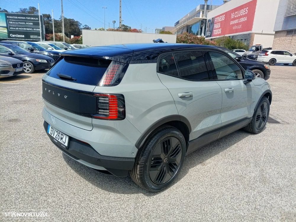 Volvo EX30 Cross Country Twin Motor Performance AWD Ultra - 11