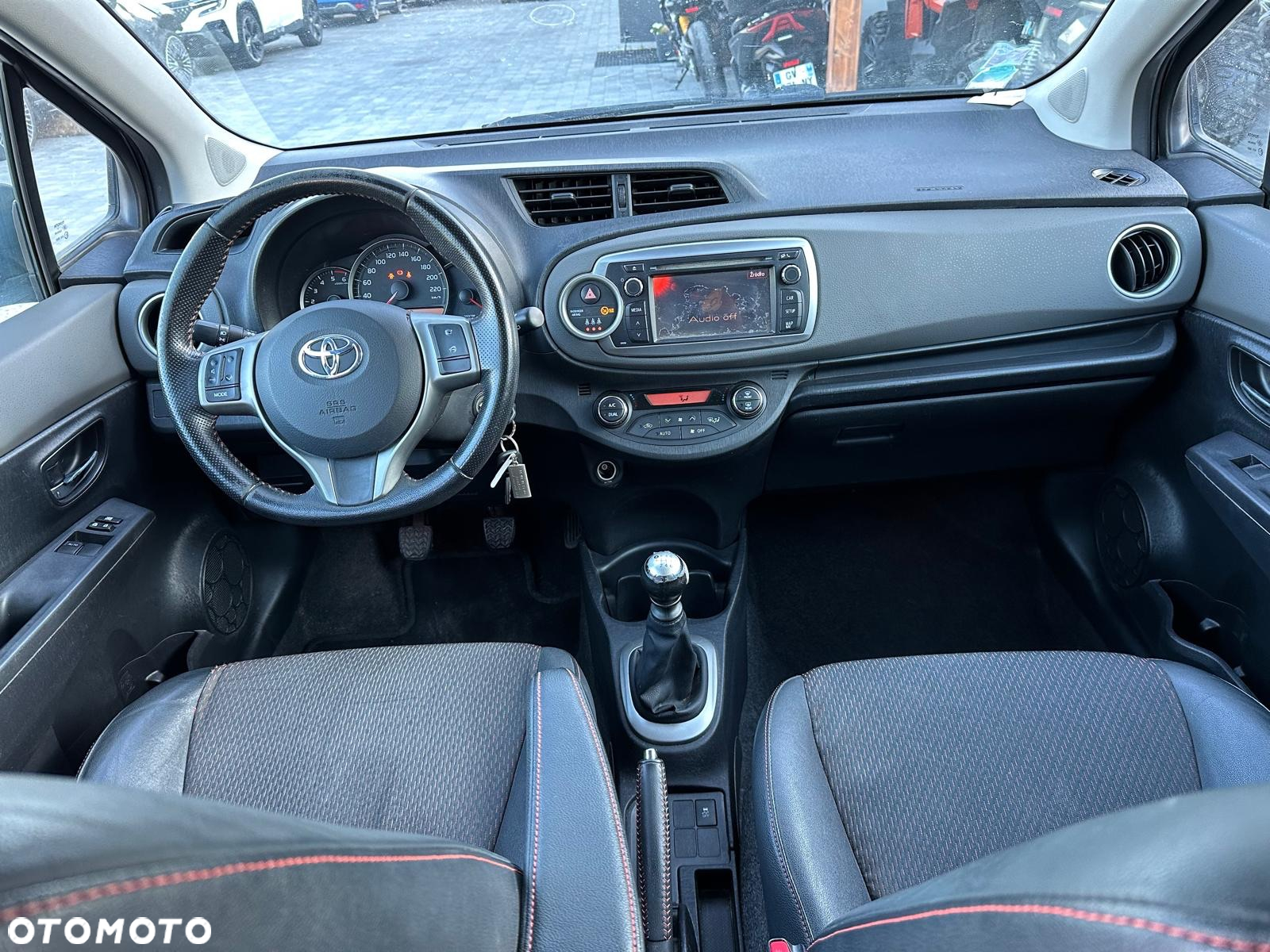 Toyota Yaris - 9