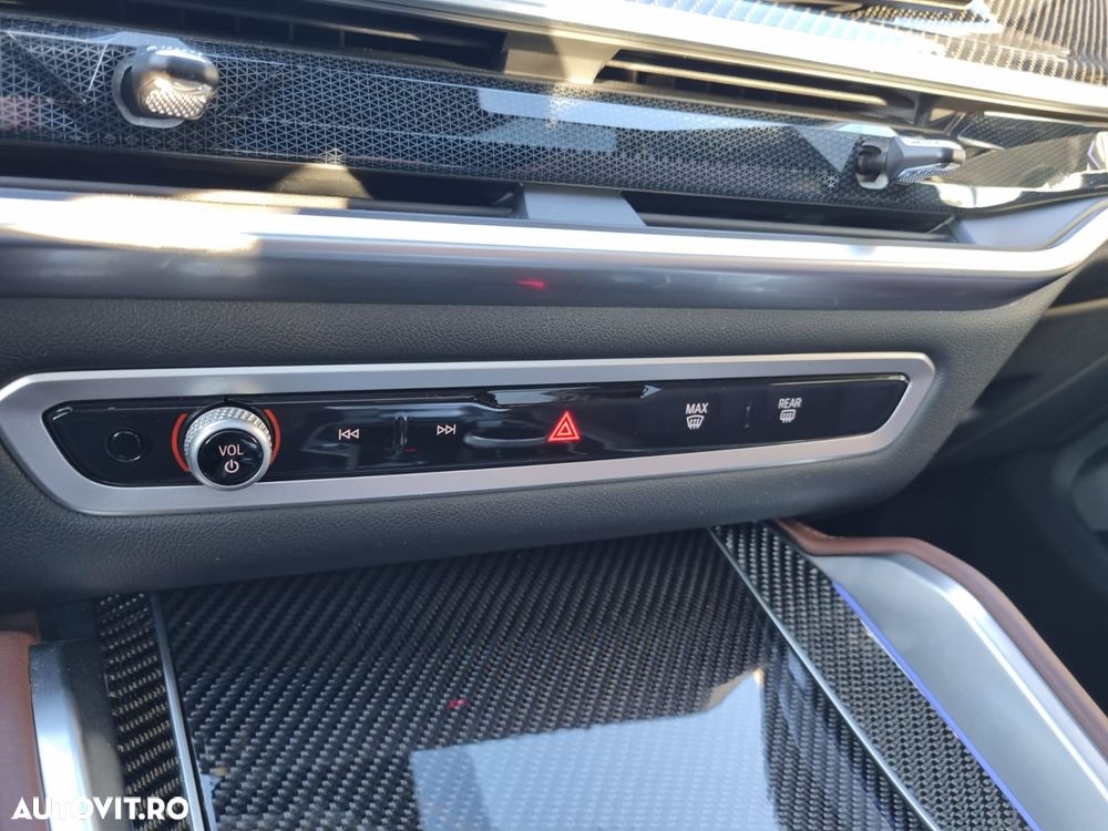 BMW X6 xDrive40i AT MHEV - 35