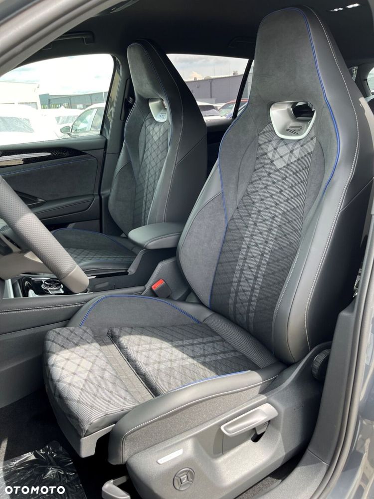 Volkswagen Tiguan - 9