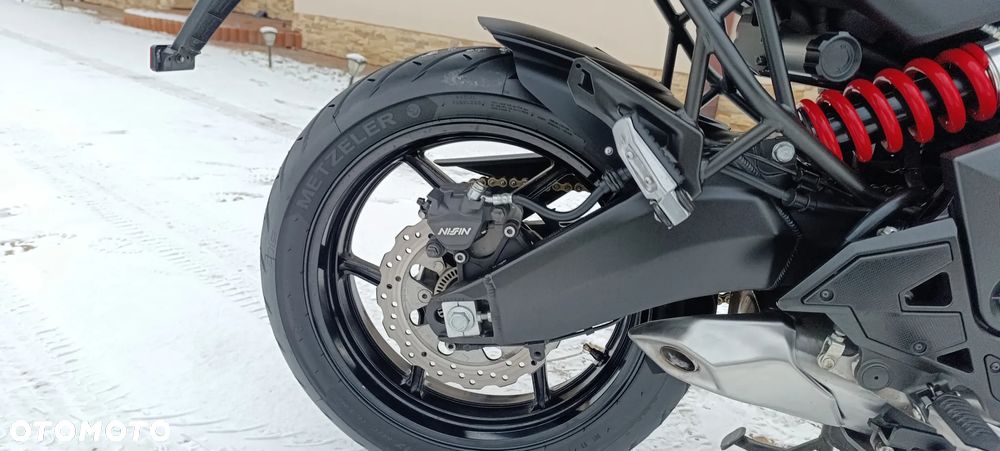 Kawasaki Versys 650 - 23
