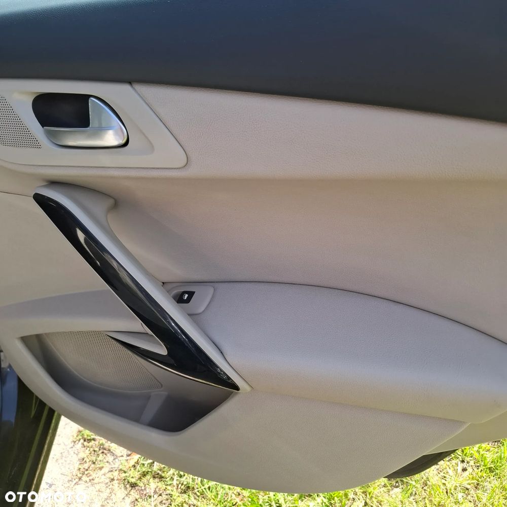 Peugeot 508 1.6 e-THP Allure S&S - 12