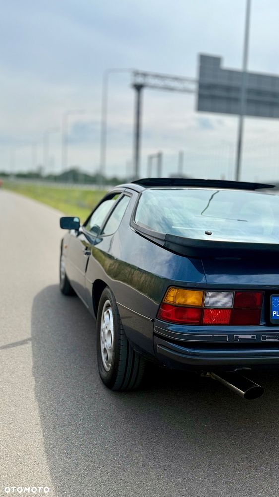 Porsche 924 - 13