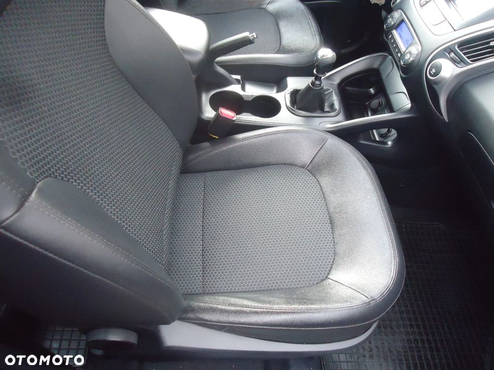 Hyundai ix35 1.6 GDI Premium 2WD - 15