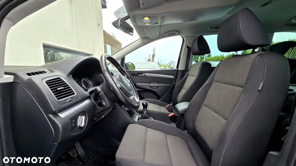 Volkswagen Sharan 2.0 TDI DPF Comfortline - 18