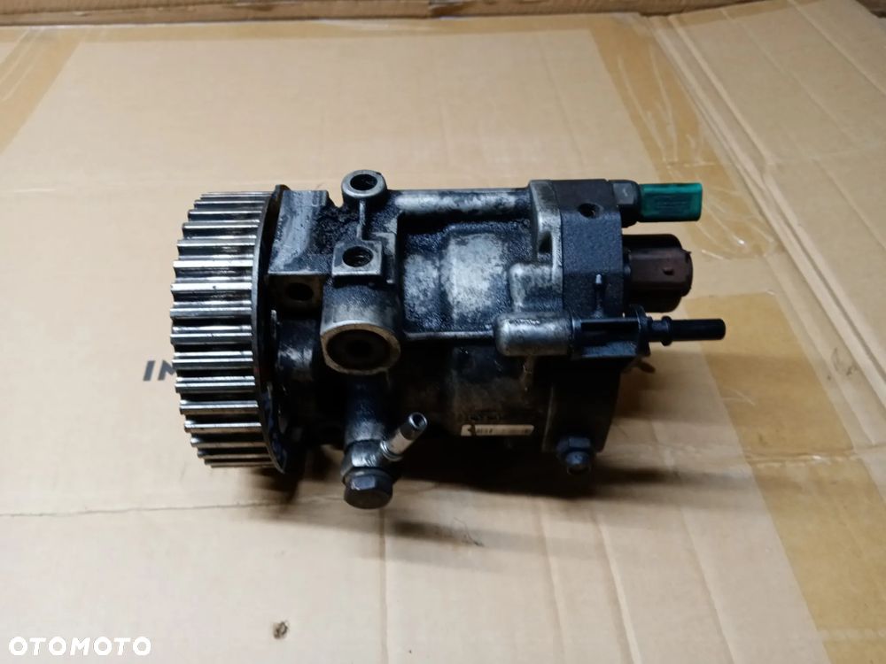 Pompa wtryskowa paliwa wysokiego ciśnienia Dacia Logan I 1.5 DCI 8200379376 - 1