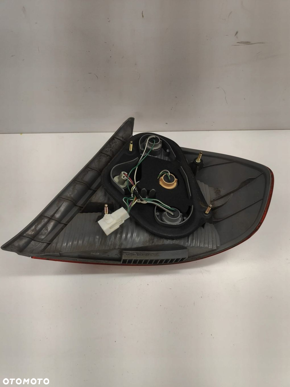 Toyota prius I 97-03 LAMPA TYŁ TYLNA LEWA - 3