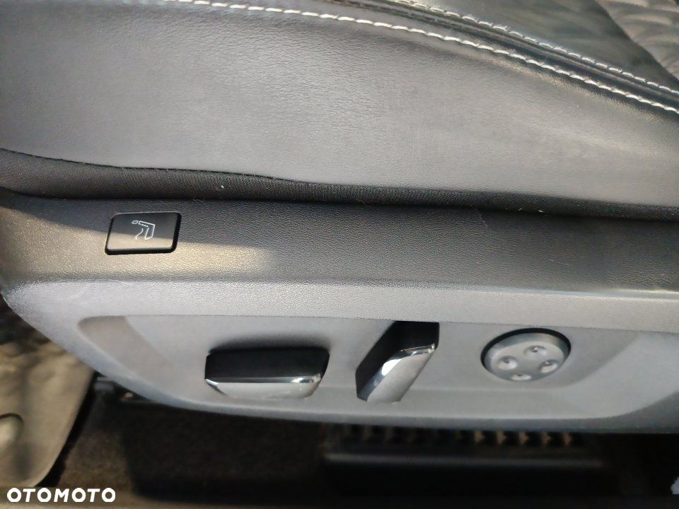Nissan Qashqai - 12