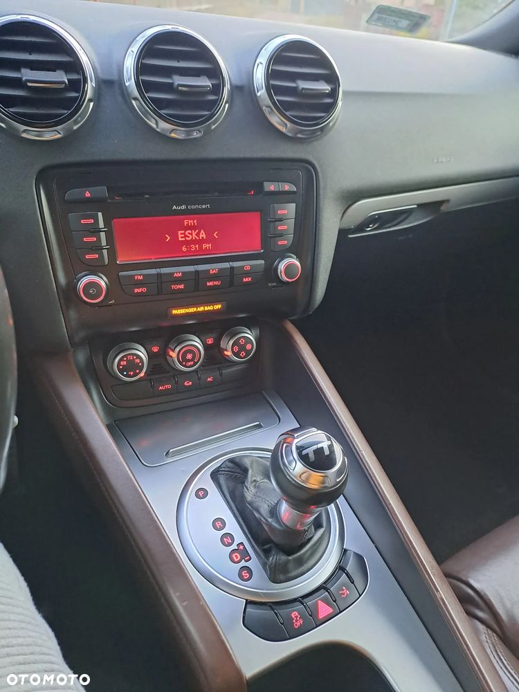 Audi TT Coupé - 11