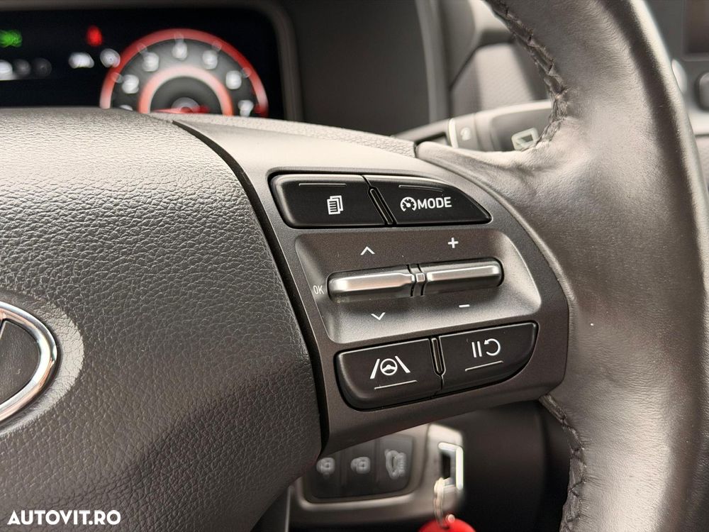 Hyundai KONA 1.0 T-GDI 2WD Highway - 29