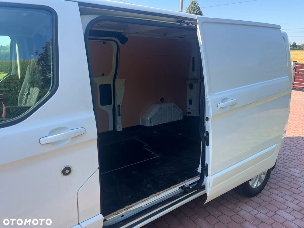 Ford Transit Custom - 5