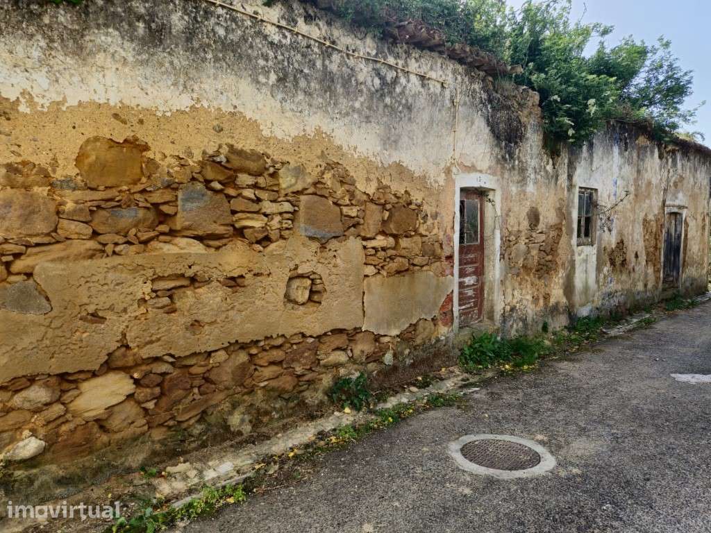 Terreno Urbano com Projeto Aprovado - Penedos de Alenquer - Grande imagem: 2/12