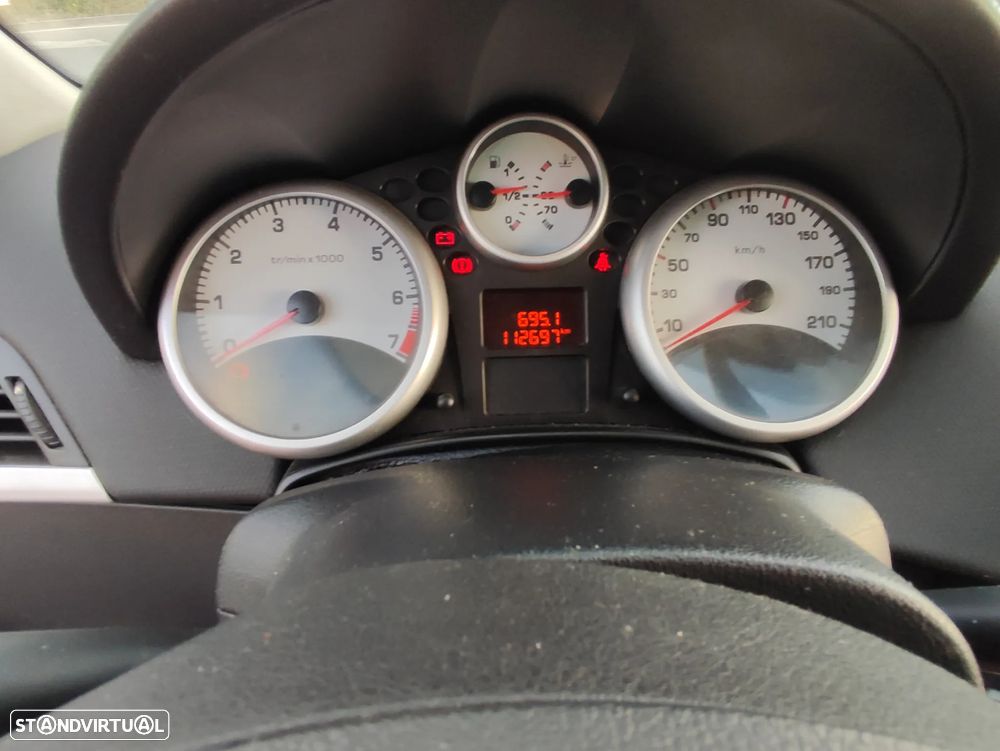 Peugeot 207 SW 1.4 Premium - 6